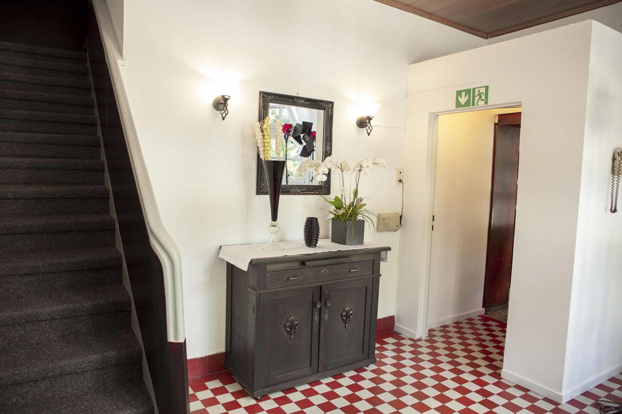 Hotel Schugt Brauweiler エクステリア 写真